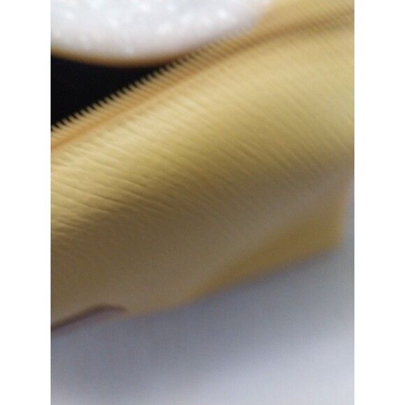 Moscardini~Firenze- Soft Yellow Leather Travel Toiletry Bag- NWOT - Picture 4 of 16